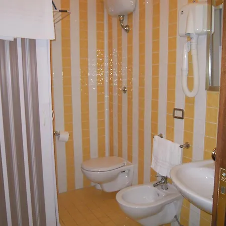 Del Corso Margherita Di Savoia