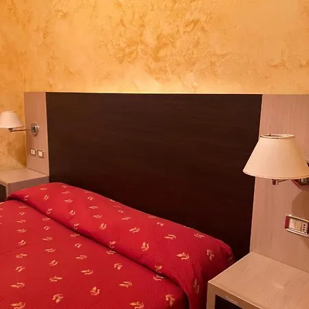 Del Corso Nocleg ze śniadaniem 3*