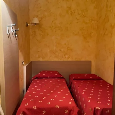 ベッド・アンド・ブレックファスト Del Corso 3*